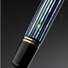 pelikan_signature.jpg